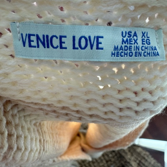 Venice Love cardigan - Picture 3 of 5